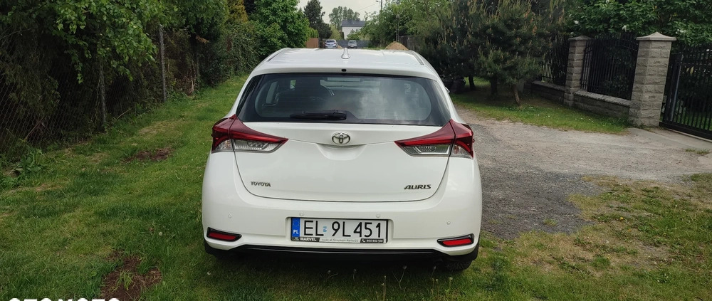 Toyota Auris cena 39900 przebieg: 170000, rok produkcji 2015 z Łódź małe 16